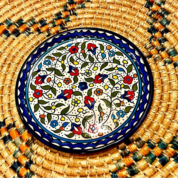 Palestine Pottery Plate 19 cm Floral Art Design Ceramic Handmade in Palestine - Picture 2 of 2